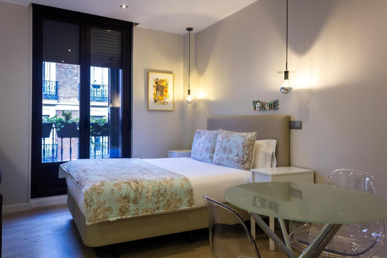 Arenal Suites Preciados マドリード エクステリア 写真